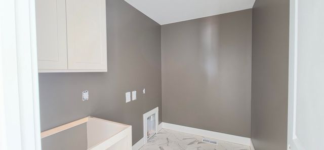 11614 Weatherby Drive SE 147, Lowell, MI 49331