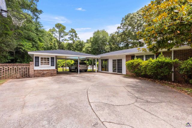 119 Quail Run Drive, Warner Robins, GA 31088