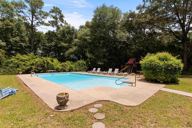 119 Quail Run Drive, Warner Robins, GA 31088