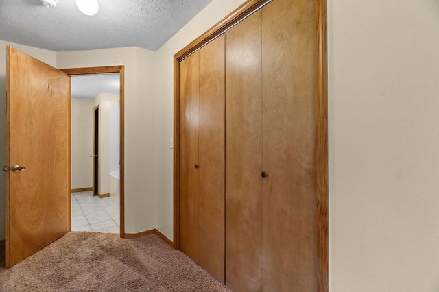 160 Ashford Drive, Hollister, MO 65672