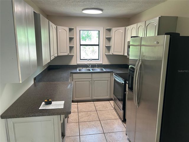 2585 VISTA PARK DRIVE, Deland, FL 32724