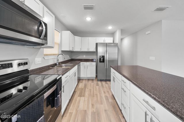 3109 E 2nd Plaza, Panama City, FL 32401