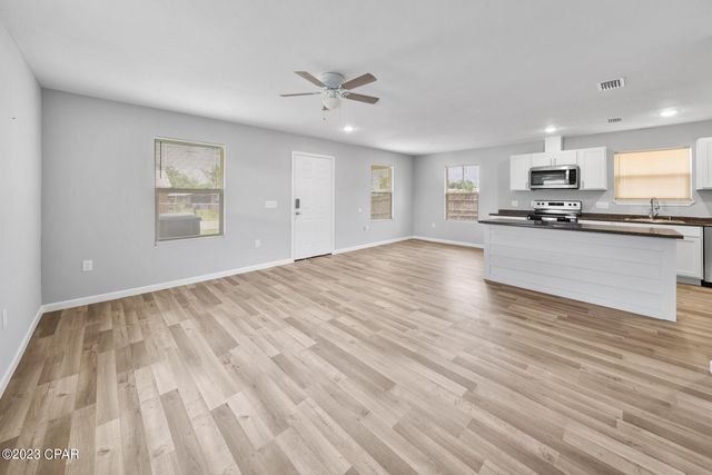 3109 E 2nd Plaza, Panama City, FL 32401