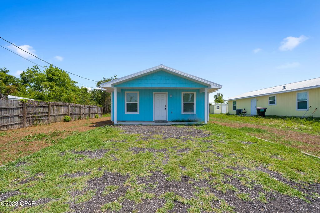 3109 E 2nd Plaza, Panama City, FL 32401