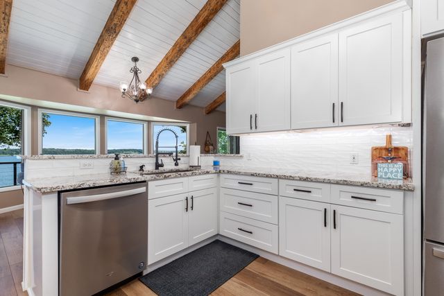 57450 E Hwy 125 618, Monkey Island, OK 74331