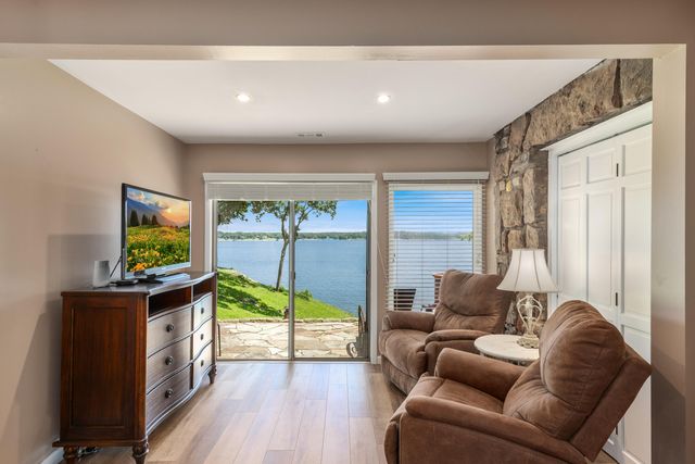 57450 E Hwy 125 618, Monkey Island, OK 74331