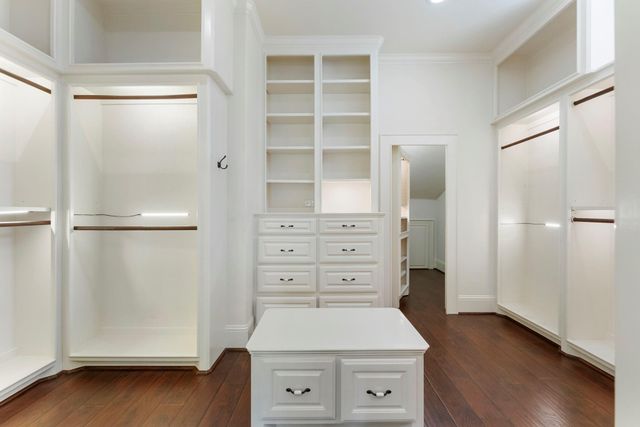 27507 Hunter Creek Court, Spring, TX 77386