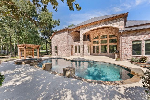 27507 Hunter Creek Court, Spring, TX 77386