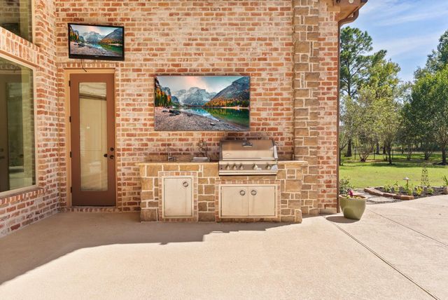27507 Hunter Creek Court, Spring, TX 77386