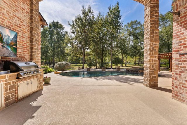 27507 Hunter Creek Court, Spring, TX 77386