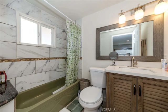 7127 Phelan Road, Phelan, CA 92371