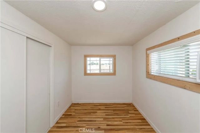 7127 Phelan Road, Phelan, CA 92371