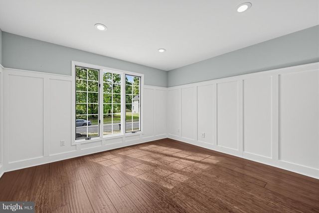 6 BUNNING DR, Voorhees, NJ 08043