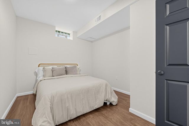 6 BUNNING DR, Voorhees, NJ 08043