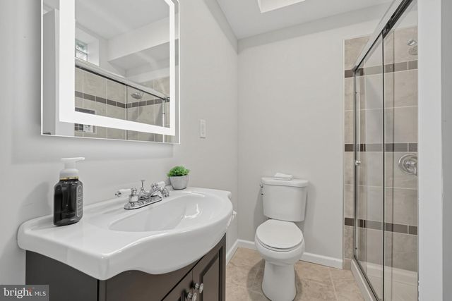 6 BUNNING DR, Voorhees, NJ 08043