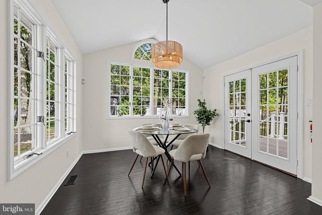 6 BUNNING DR, Voorhees, NJ 08043