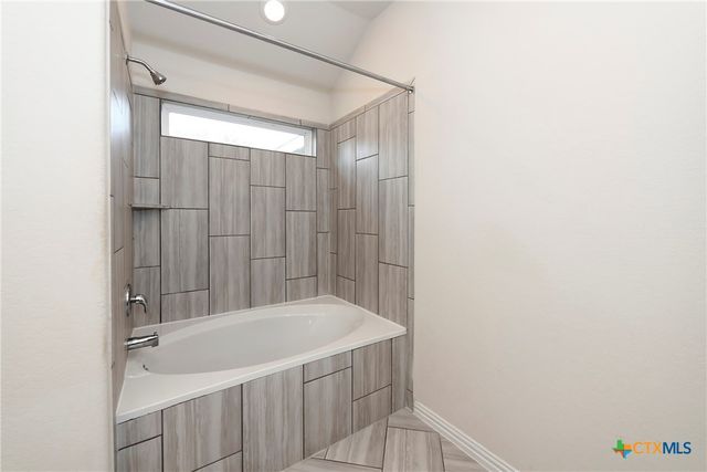 2069 Flametree Avenue, New Braunfels, TX 78132