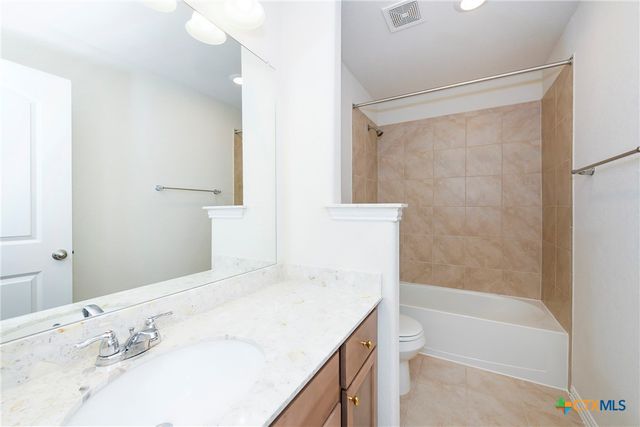 2069 Flametree Avenue, New Braunfels, TX 78132