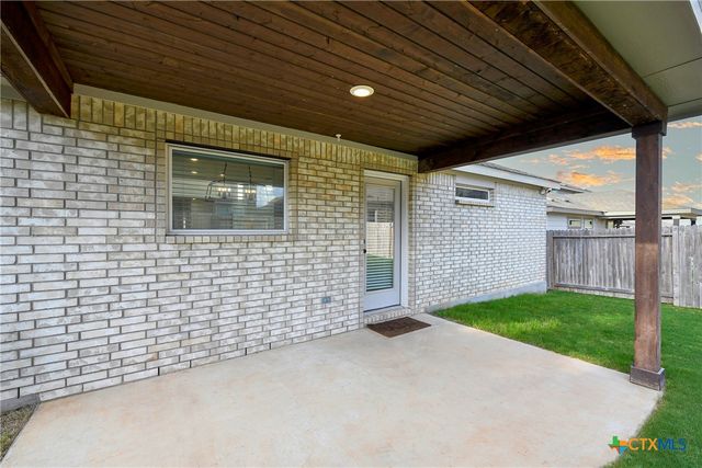 2069 Flametree Avenue, New Braunfels, TX 78132