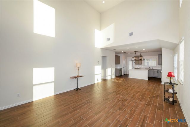 2069 Flametree Avenue, New Braunfels, TX 78132
