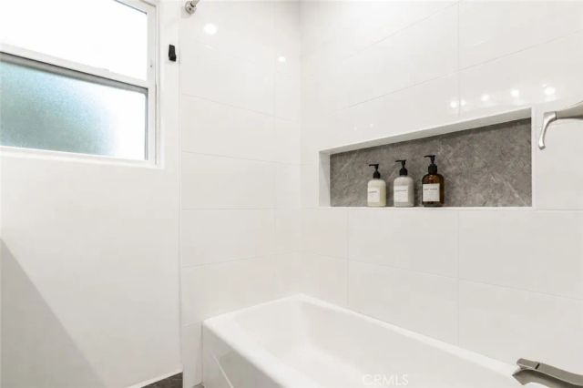 23046 W Saticoy Street, West Hills, CA 91304
