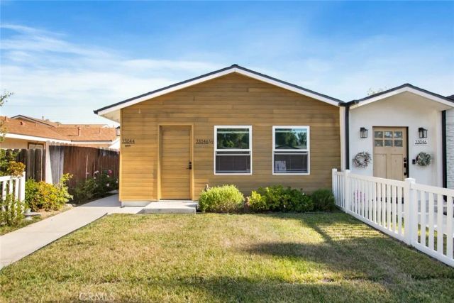 23046 W Saticoy Street, West Hills, CA 91304