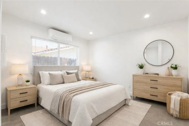 23046 W Saticoy Street, West Hills, CA 91304