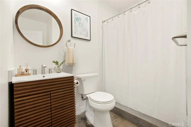 23046 W Saticoy Street, West Hills, CA 91304