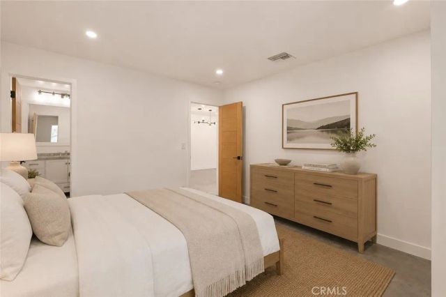 23046 W Saticoy Street, West Hills, CA 91304