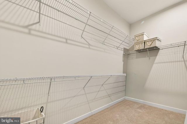 910 CLARENDON FARM LN, Brunswick, MD 21716