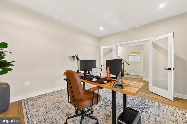 910 CLARENDON FARM LN, Brunswick, MD 21716