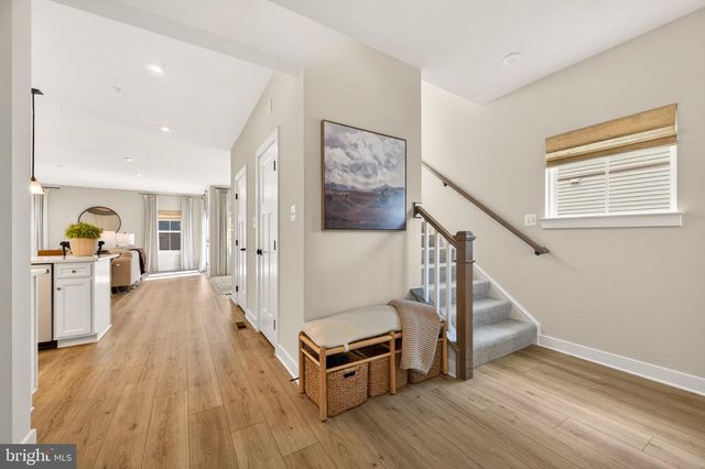 910 CLARENDON FARM LN, Brunswick, MD 21716