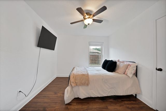 1151 Darren Drive, Burleson, TX 76028