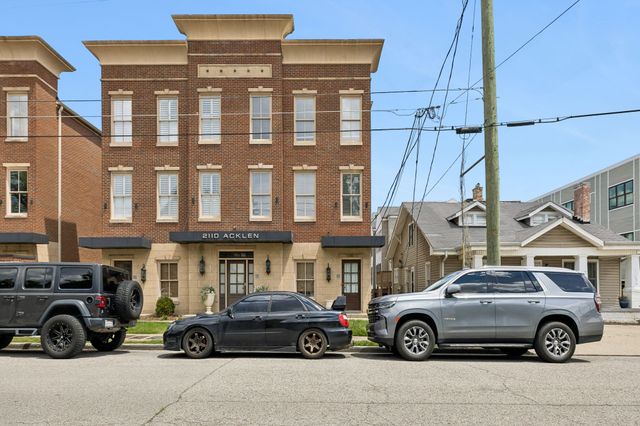 2110 Acklen Ave Apt 101, Nashville, TN 37212