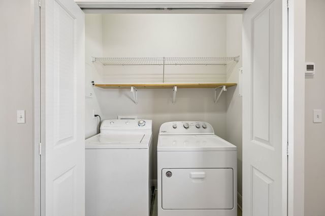 2110 Acklen Ave Apt 101, Nashville, TN 37212