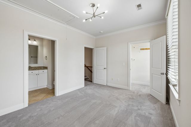 2110 Acklen Ave Apt 101, Nashville, TN 37212