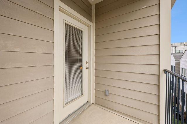 2110 Acklen Ave Apt 101, Nashville, TN 37212