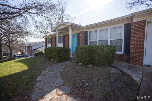 12220 Tempo Drive, St Louis, MO 63146