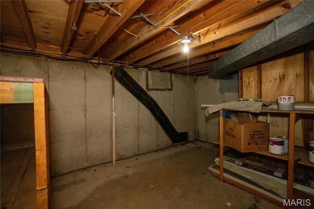 12220 Tempo Drive, St Louis, MO 63146