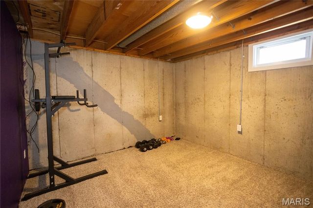 12220 Tempo Drive, St Louis, MO 63146