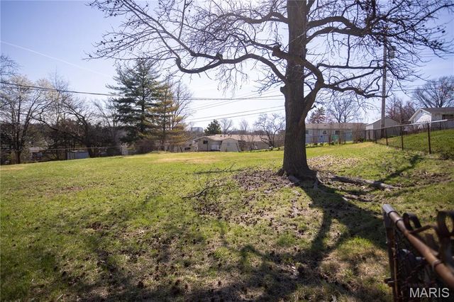 12220 Tempo Drive, St Louis, MO 63146