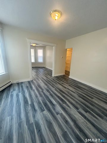 34-36 Barker Street 1, Hartford, CT 06114