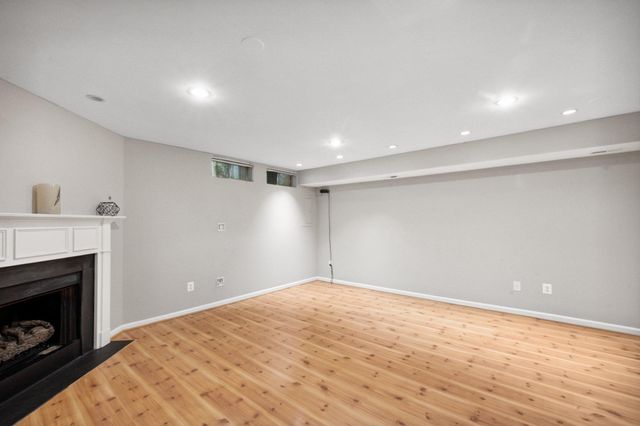 1319 VINTAGE PL, Reston, VA 20194