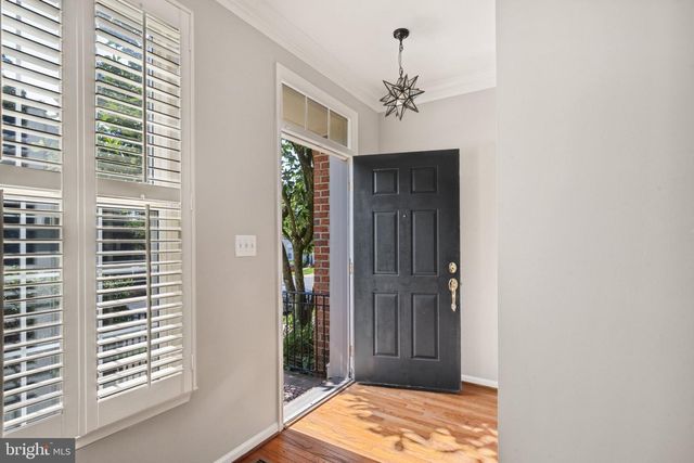 1319 VINTAGE PL, Reston, VA 20194