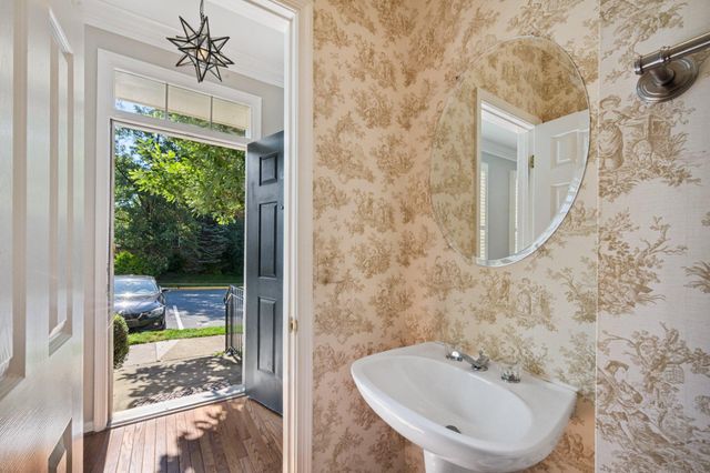 1319 VINTAGE PL, Reston, VA 20194