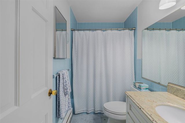 264 Chatham Circle, Warwick, RI 02886