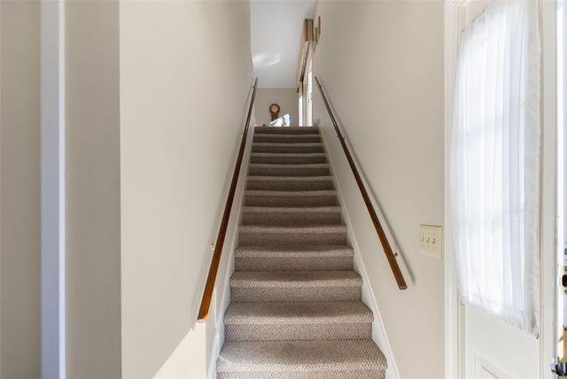 264 Chatham Circle, Warwick, RI 02886