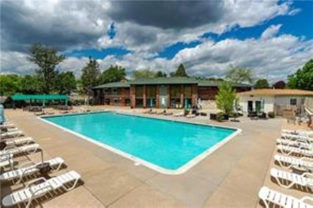 264 Chatham Circle, Warwick, RI 02886