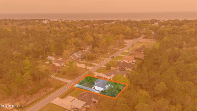 313 Espy Avenue, Pass Christian, MS 39571