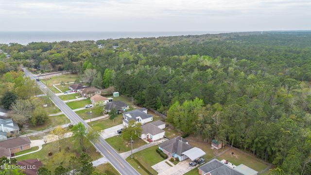 313 Espy Avenue, Pass Christian, MS 39571